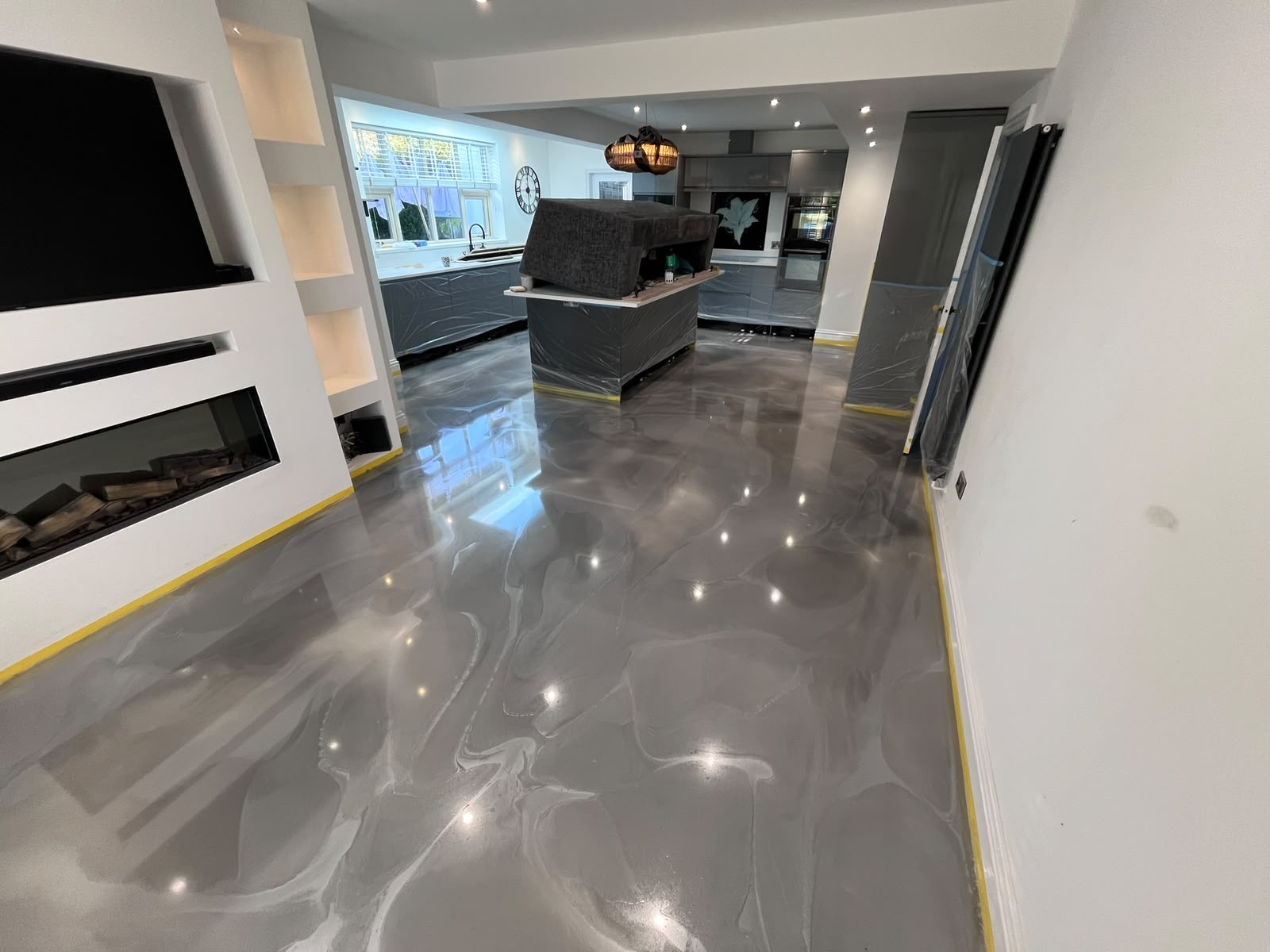 Silver Metallic Living Floor — Epoxy Guys